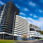 Modern Clean Luxury At The Right Price..... - Accommodation Gladstone 0