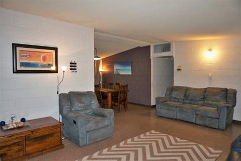 13 Grenadier Street - Accommodation Gladstone 4