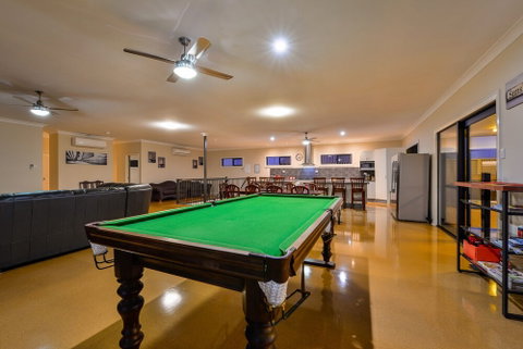 16 Crevalle Way - Accommodation Gladstone 5