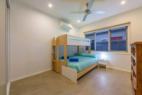 20 Madaffari Drive - Accommodation Gladstone 2