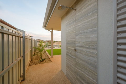 20 Madaffari Drive - Accommodation Gladstone 6