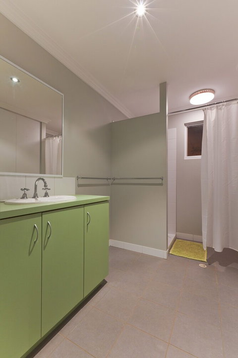 22 Kestrel Place - Accommodation Gladstone 6