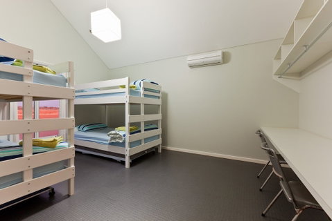 22 Kestrel Place - Accommodation Gladstone 2