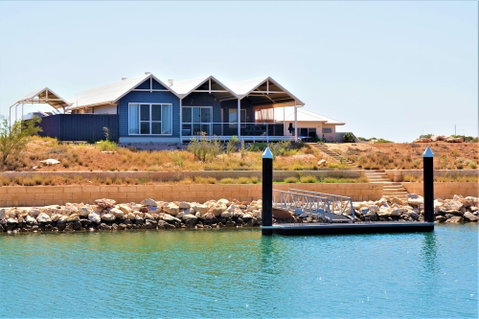 22 Kestrel Place - Accommodation Gladstone 5