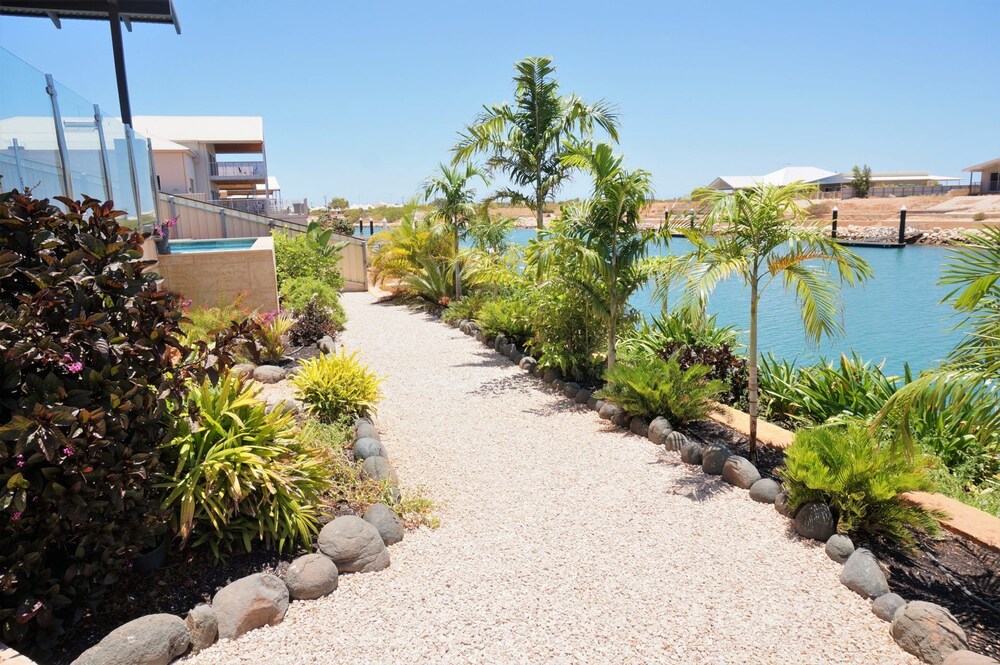 Learmonth WA Accommodation Gladstone