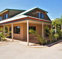 Ningaloo Breeze Villa 9 3 Bedroom Fully Self Contained Holiday Accommodation - Accommodation Gladstone