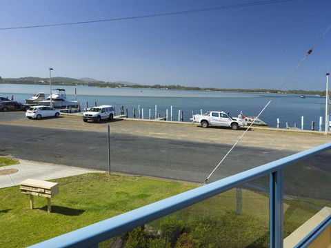 Fairholme 12 - Accommodation Gladstone 4