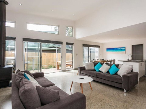 ANGLE By THE SEA Anglesea - Accommodation Gladstone 5