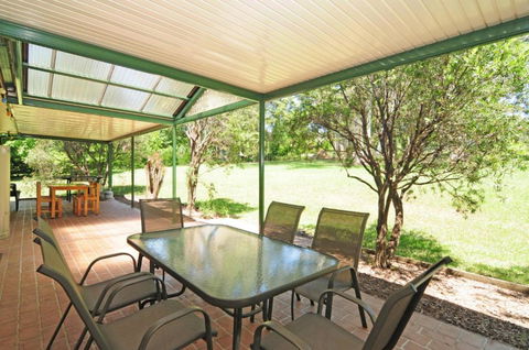 Valley Haven 3 Bedrooms Close To The Village! - Accommodation Gladstone 2