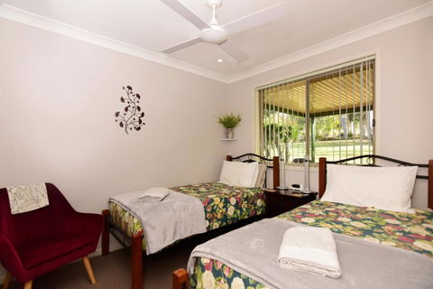Valley Haven 3 Bedrooms Close To The Village! - Accommodation Gladstone 4