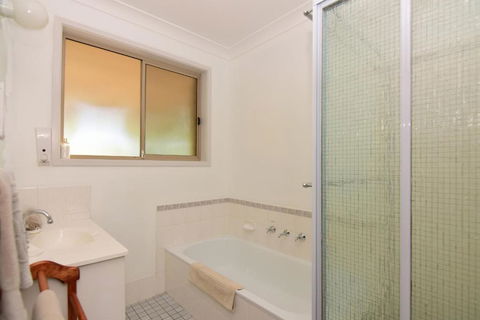 Valley Haven 3 Bedrooms Close To The Village! - Accommodation Gladstone 5