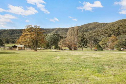Way Out Wandi - Accommodation Gladstone 7