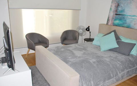 SHORE BEATS WORK INVERLOCH - Accommodation Gladstone 4