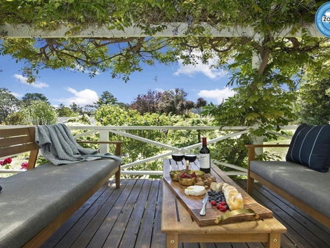 Bourne Cottage Perfect For All Seasons - Accommodation Gladstone 4