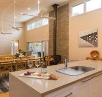 Callala Breeze access to indoor community pool - Accommodation Gladstone