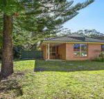 Dolphin Cottage in the heart of Callala Beach - Accommodation Gladstone