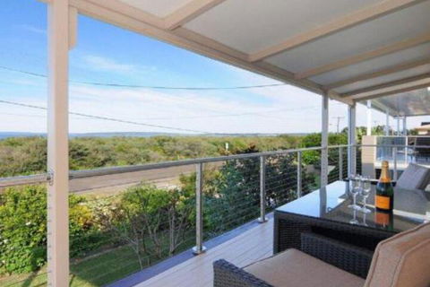 Marilyns 180 Degree Views Of Jervis Bay - Accommodation Gladstone 0