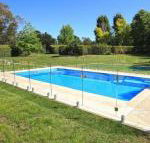 Sarnia period home in garden oasis with pool - Accommodation Gladstone