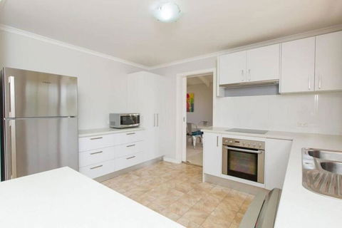 Bimbadeen - Accommodation Gladstone 2
