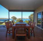 Waterfront on Osprey - Accommodation Gladstone