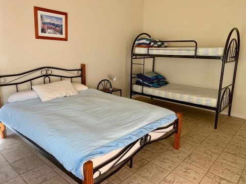 Sheoak Holiday Home - Accommodation Gladstone 6