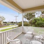 BEACHSIDE GETAWAY DROMANA - Accommodation Gladstone 0