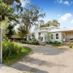 BARRIMA SOMERS BEACH - Accommodation Gladstone 0