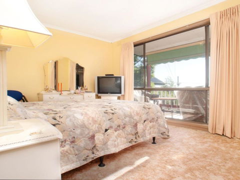 FAMILY GETAWAY DROMANA - Accommodation Gladstone 3