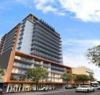 RNR Light Square - Accommodation Gladstone