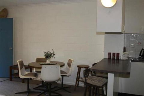 VILLA MANYANA 7 - Accommodation Gladstone 6