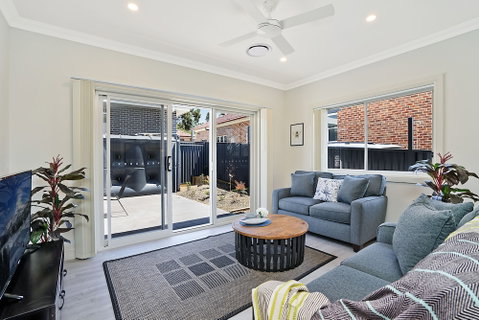 Accommodation Hunter - Adams St Maitland - Accommodation Gladstone 4