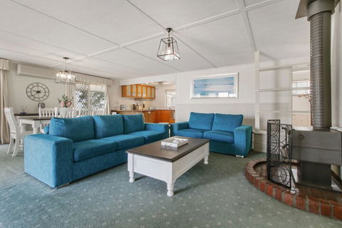 Oceans 11 - Accommodation Gladstone 7