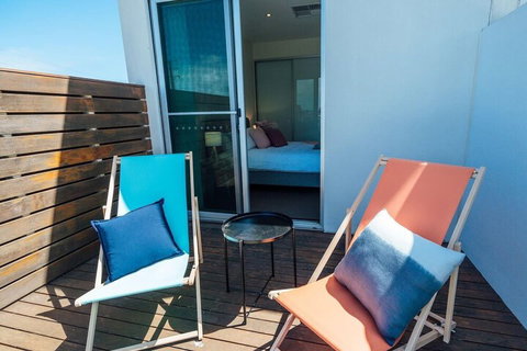 The Cove At New Port Pool Spa Sauna Gym & More - Accommodation Gladstone 4