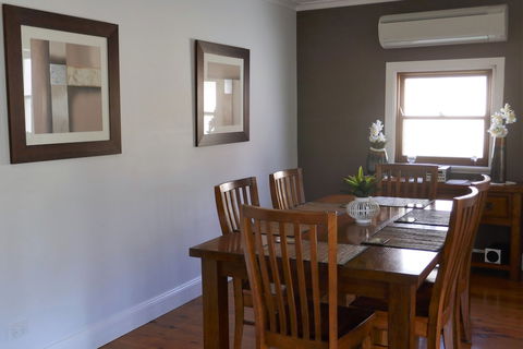 A Market Place Mudgee - Accommodation Gladstone 3