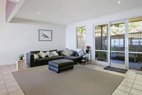 PANORAMA VIEWS Spectacular Ocean Views - Accommodation Gladstone 7