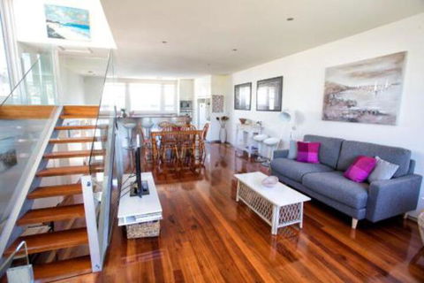 BELLA CASA - Accommodation Gladstone 0