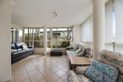 Fabulous Pet Friendly Family Home - 3 Carribean Court - Accommodation Gladstone 7