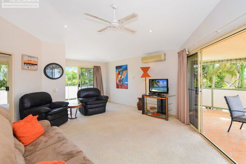Fabulous Pet Friendly Family Home - 3 Carribean Court - Accommodation Gladstone 3