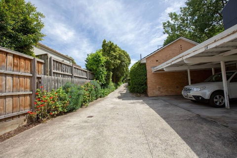 Designer Taste 2BR Townhouse@hawthorn - Accommodation Gladstone 1