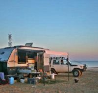 Ningaloo Glamping caravan rental along the Ningaloo Coast - Accommodation Gladstone