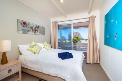 Seaview Getaway - Accommodation Gladstone 7