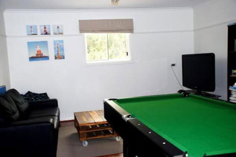 EAGLES NEST VIEWS On TAMARA - Accommodation Gladstone 3