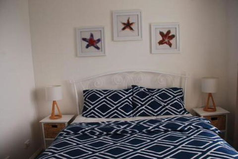 EAGLES NEST VIEWS On TAMARA - Accommodation Gladstone 7