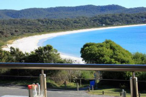 BAY Of FIRES BEACH SHACK Ocean Views From A Modern Beachhouse - Accommodation Gladstone 6