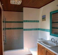 Cottesloe Beach House - Accommodation Gladstone