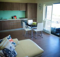 Cottesloe Parkside on the Beach - Accommodation Gladstone