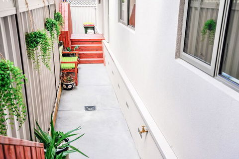Brunswick Living Luxury Apartments - Accommodation Gladstone 1