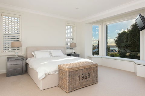 Vaucluse Manor H327 - Accommodation Gladstone 5