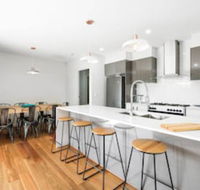 Pet Friendly new House Peregian Breeze Drive Peregian Beach - Accommodation Gladstone