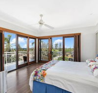 Notre Reve - 2/4 Brolga Place - Accommodation Gladstone